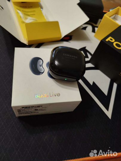 Samsung galaxy buds live