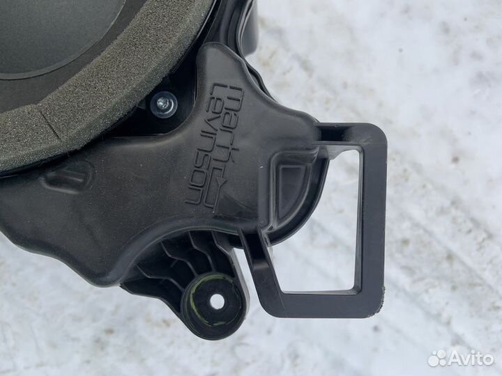 Штат. сабвуфер от Lexus, mark levinson 2748009401