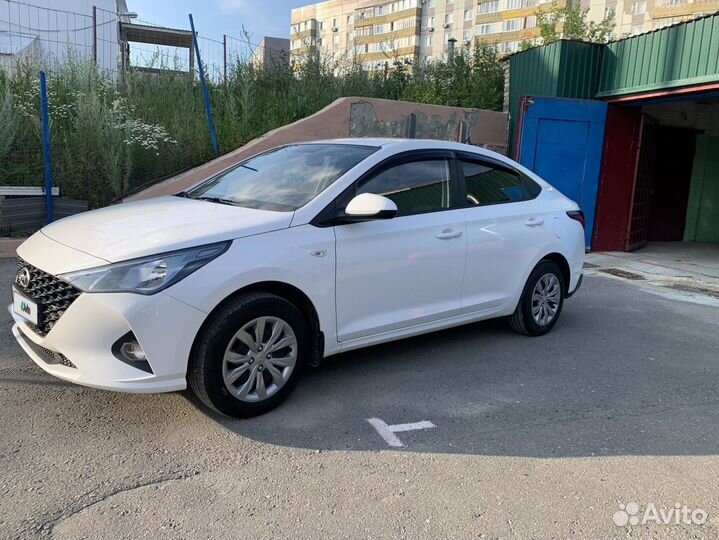 Hyundai Solaris 1.6 МТ, 2022, 10 000 км