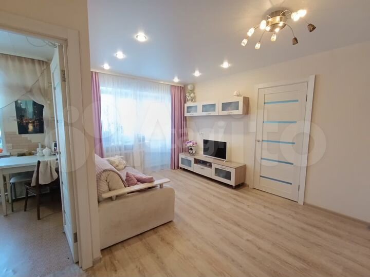 2-к. квартира, 42,3 м², 2/4 эт.