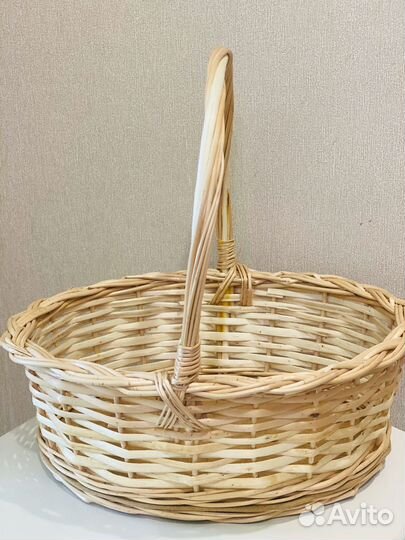 Корзины плетеные из ивы