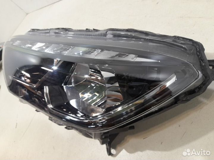Фара левая LADA X-Ray 2015