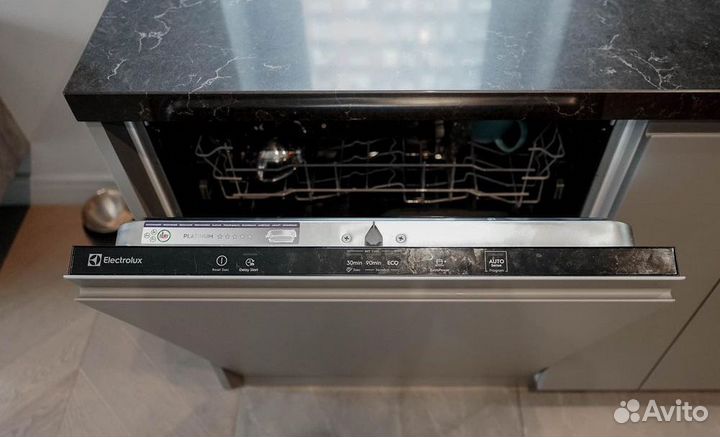 Кухни на заказ. Бecплaтнaя ycтaнoвкa