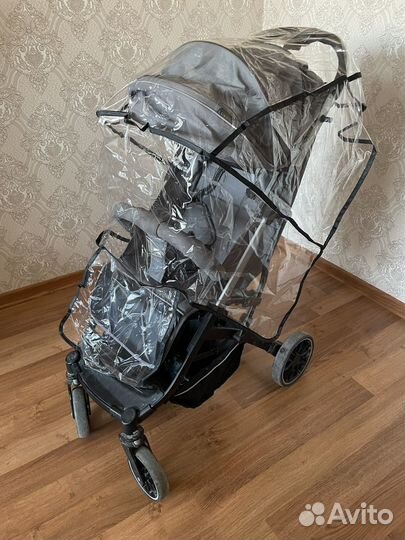 Коляска прогулочная luxmom