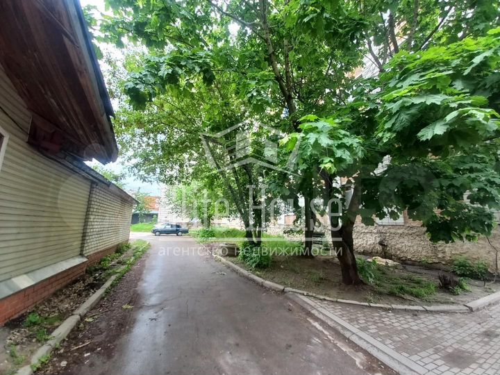 Комната 17,8 м² в 3-к., 1/9 эт.