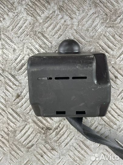 Ремень безопасности задний Фольксваген Поло мк 5