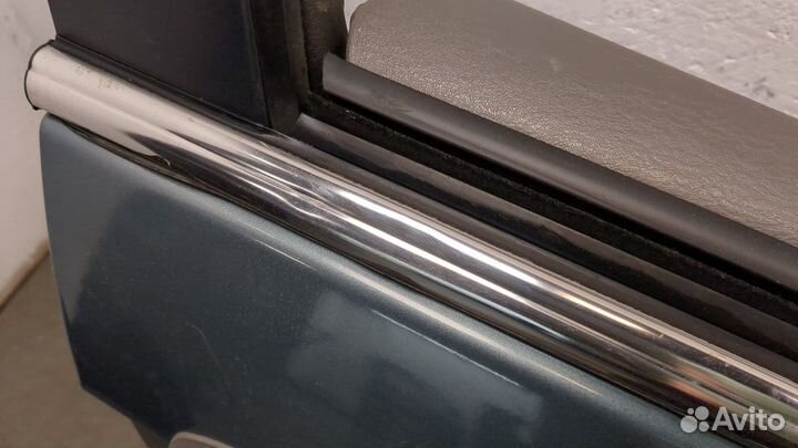 Дверь правая передняя Chrysler Pacifica