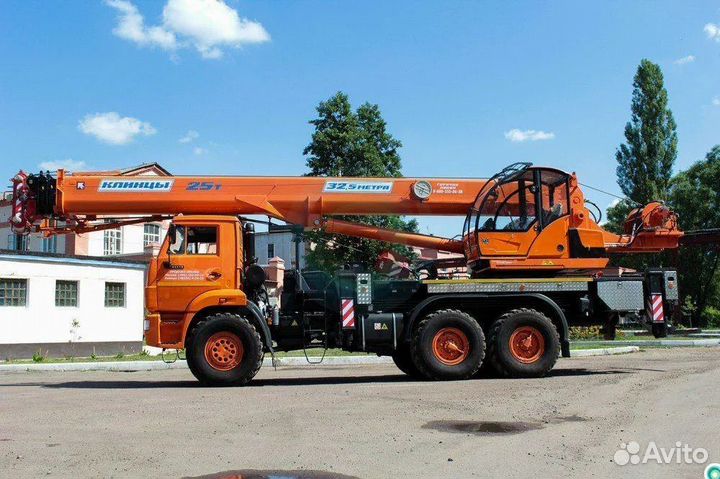 Аренда и услуги автокрана, 25 т, 33 м, с гуськом 9 м