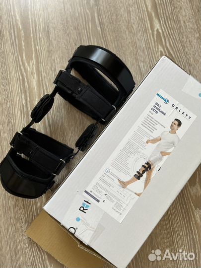 Ортез на коленный сустав правый Orlett