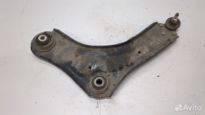 Рычаг подвески Renault Scenic, 2010