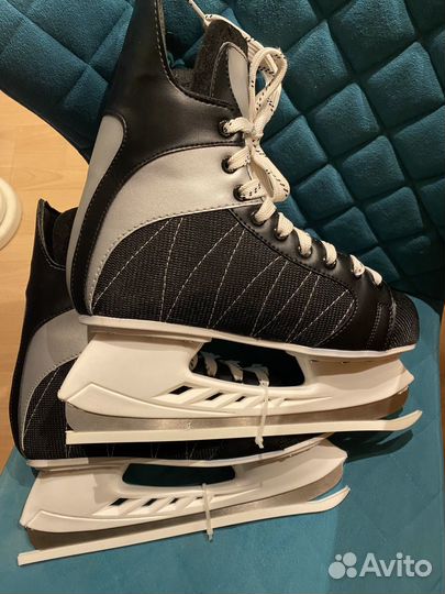 Коньки хоккейные 43-44 размер