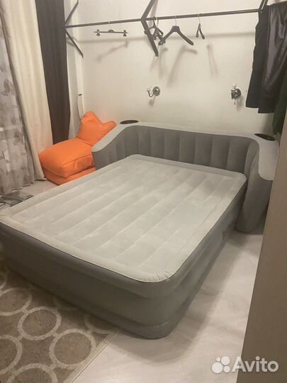 Матрас надувной Bestway Queen 233x196x80см