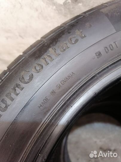 Continental ContiPremierContact 215/55 R17 94