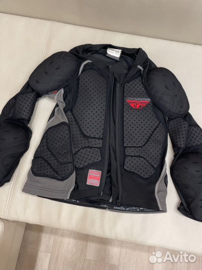 Зашита тела FLY racing barricade suit