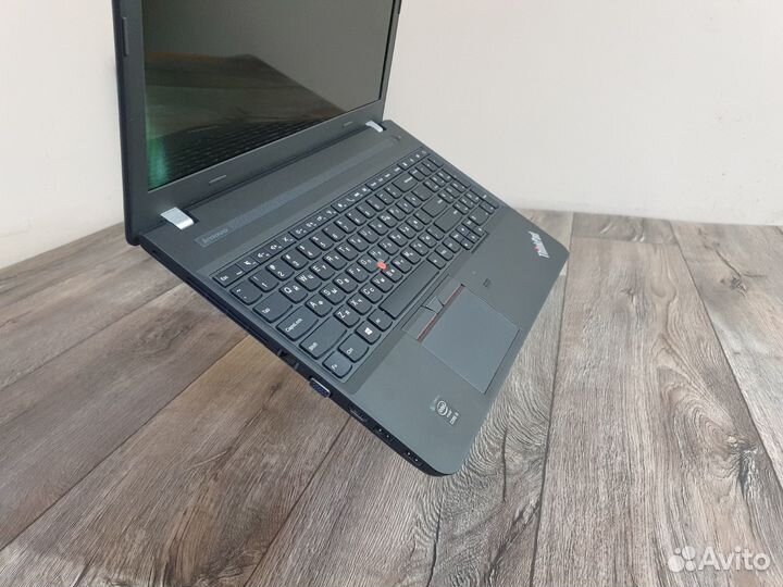 Lenovo thinkpad E550 (i5)