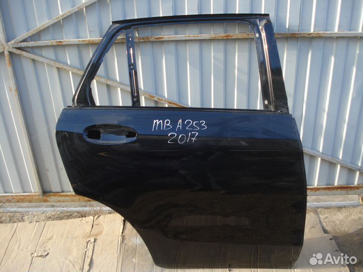 Дверь задняя правая Mercedes GLC 253