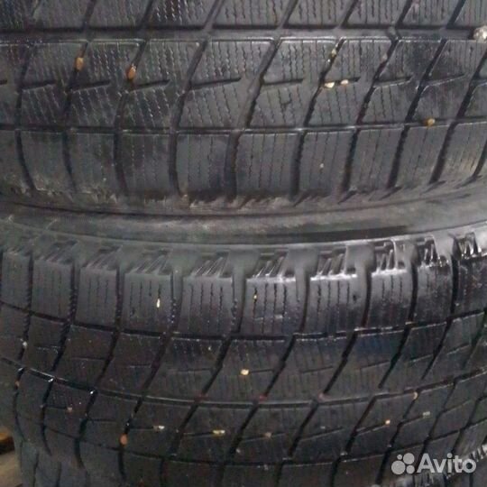 Литье, диски R17 с резиной 215/60R17