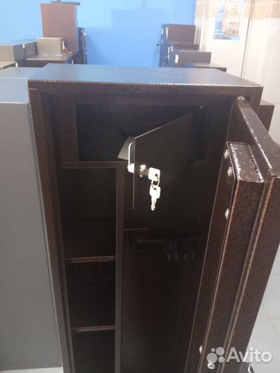 Сейф для оружия oldi 24 на 5-6 стволов с полками