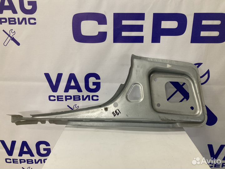 Усилитель канала уплотнителя (лев) Октавия