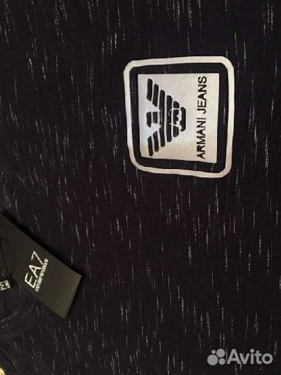 Футболка Armani