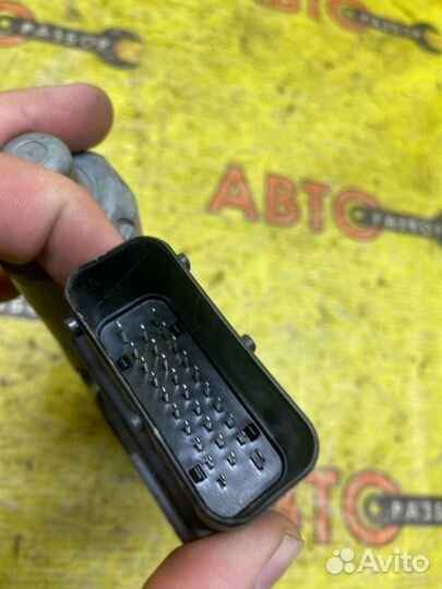 Мотор стеклоподъемника передний правый Volkswagen