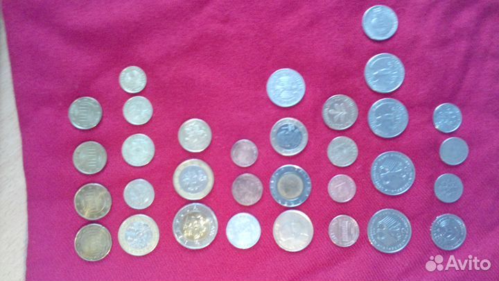 Набор иностранных монет и другие разные