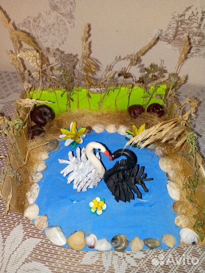 Осенние поделки Лебеди