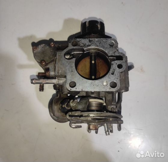 Заслонка дроссельная Toyota Corolla AE110