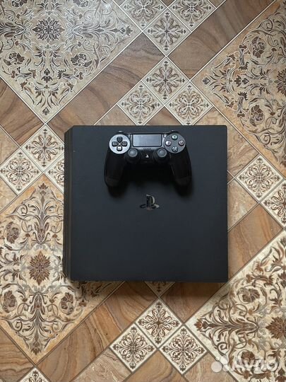 Sony playstation 4 PS4 pro 1tb