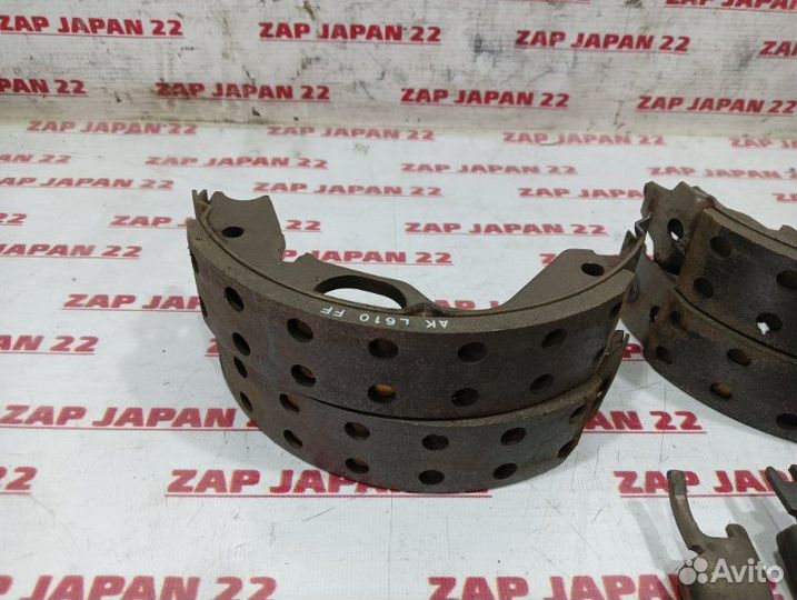 Механизм стояночного тормоза задний Mitsubishi