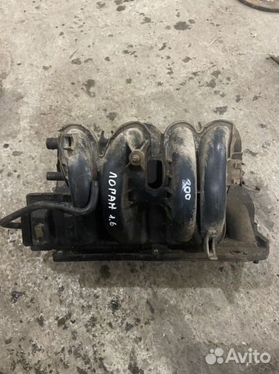 Коллектор впускной Рено логан 1.6