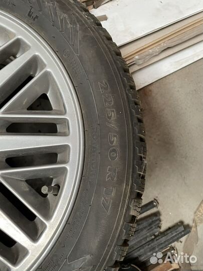 Nokian Tyres Nordman 8 225/50 R17 98T