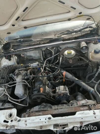 Запчасти б/у Audi 80 седан Б3 (B3) 2.0 E (3A)