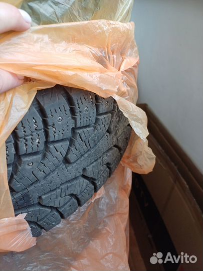 Hankook I'Pike RW11 215/60 R17