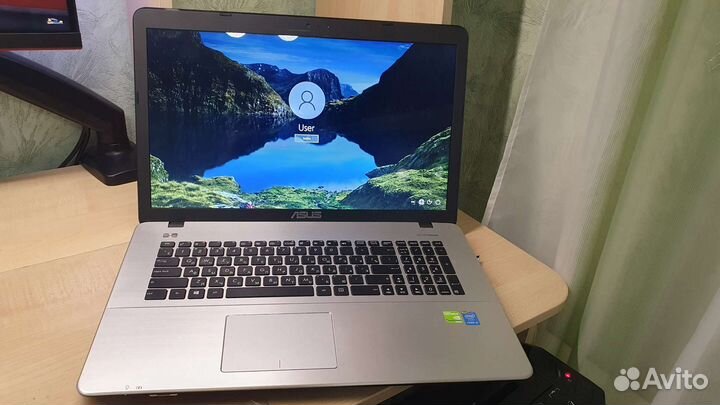 Ноутбук Asus X751L 17.3