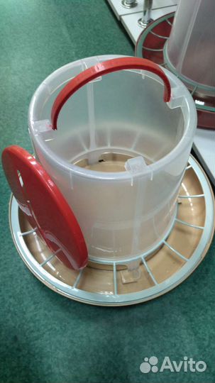 Кормушка для птиц кур бункерная 10л