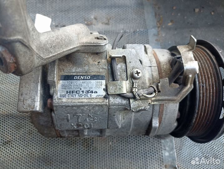 Компрессор кондиционера 4472203889 Toyota Alphard