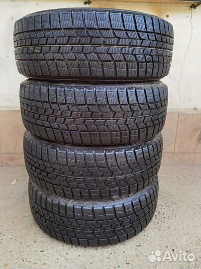 Goodyear Ice Navi 6 215/55 R17 99W