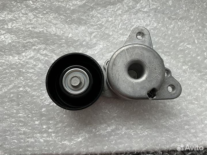 Натяжитель ремня Nissan 119553JA0A Teana J32