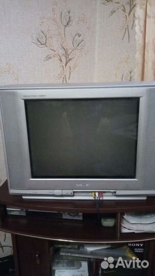 Телевизор б/у sharp