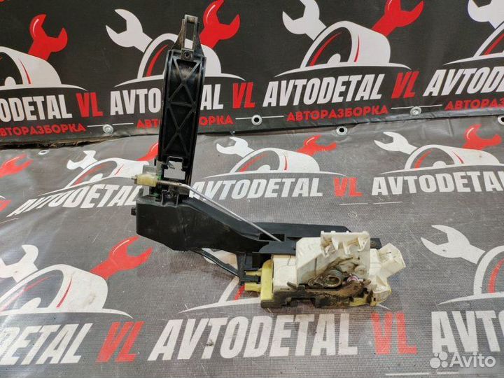 Замок двери передний левый Ford Focus 1 седан