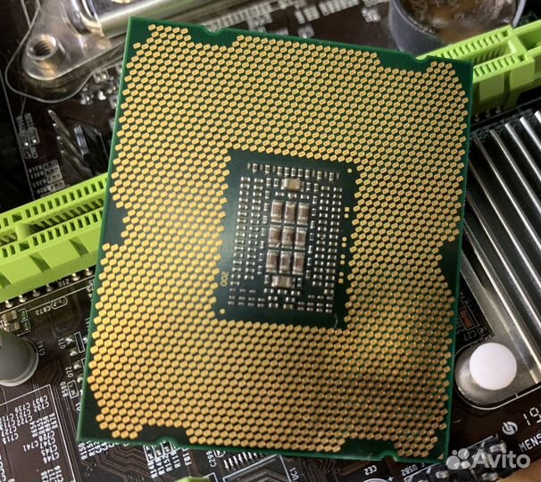 Процессор Intel Xeon e5-2640 6 ядер 2.5Ghz