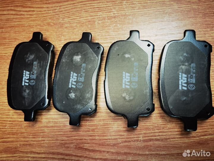 Тормозные колодки GDB3152 для Toyota