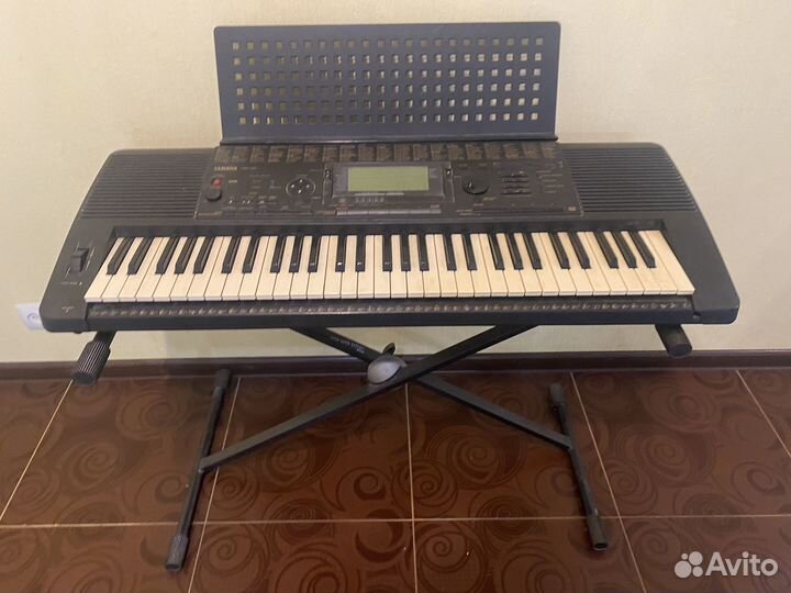 Синтезатор yamaha PSR-520
