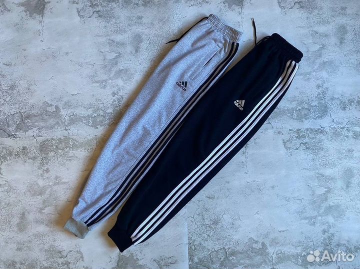 Спортивные брюки Adidas