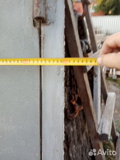 Металлическая дверь бу