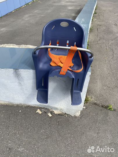 Детское сиденье на багажник велосипеда