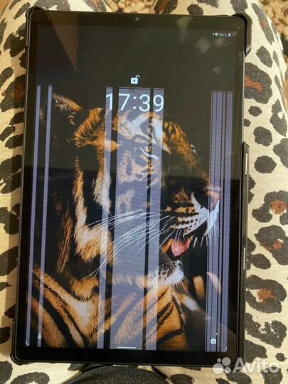 Планшет lenovo M10 plus