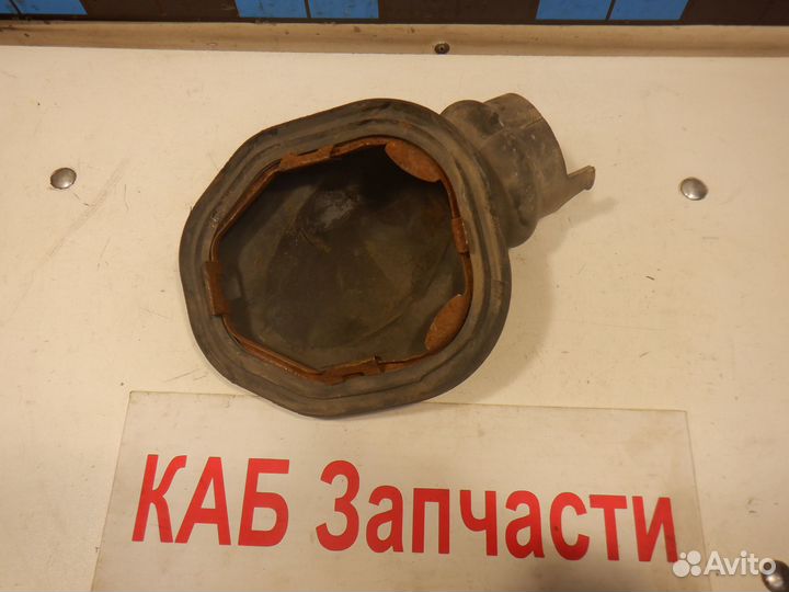 Пыльник рулевого вала Toyota Avensis 2 1azfse 2.0