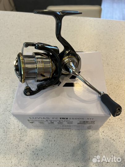 Катушка Daiwa Luvias FC LT 2500S-XH